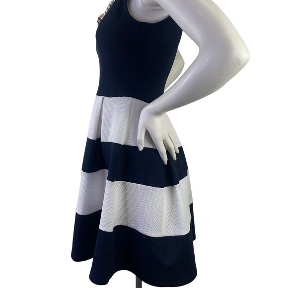 Fashion Magazine Vntg 80s Sleeveless Mini Dress Navy White Scoop Neck Fit Flare - Picture 5 of 14